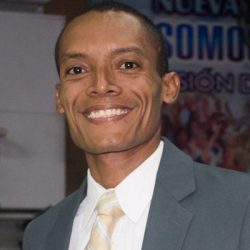 roberto_medina_headshot